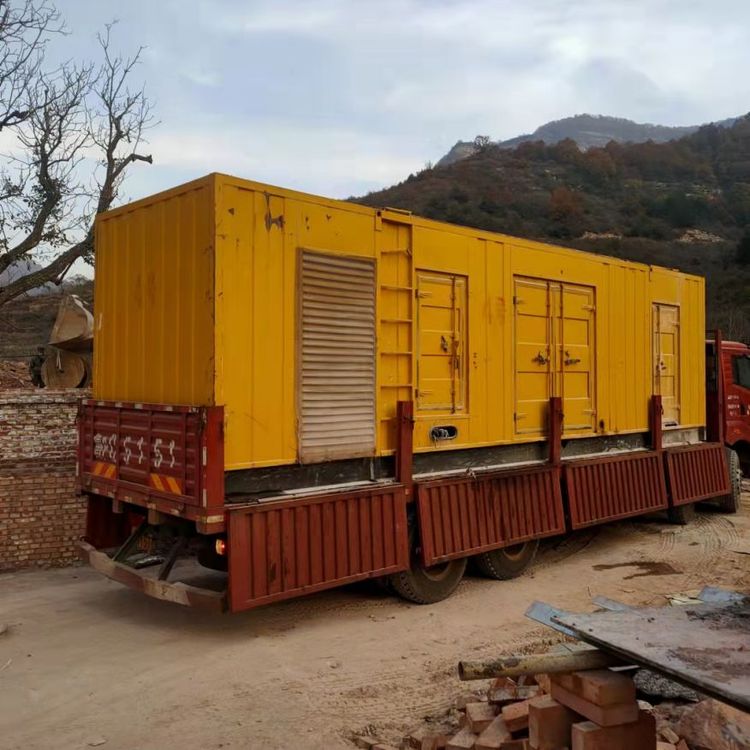 广陵200kW 发电机组在带电阻性负载时，输出功率会受到哪些因素的影响？